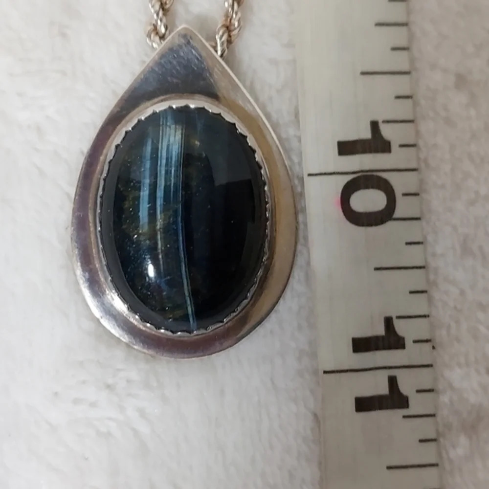 Sterling Silver Labrodite Cabochon - Picture 4 of 10
